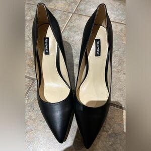 Nine West Heels - Sz 10 - worn once - Cara Dress Pumps - paid $105